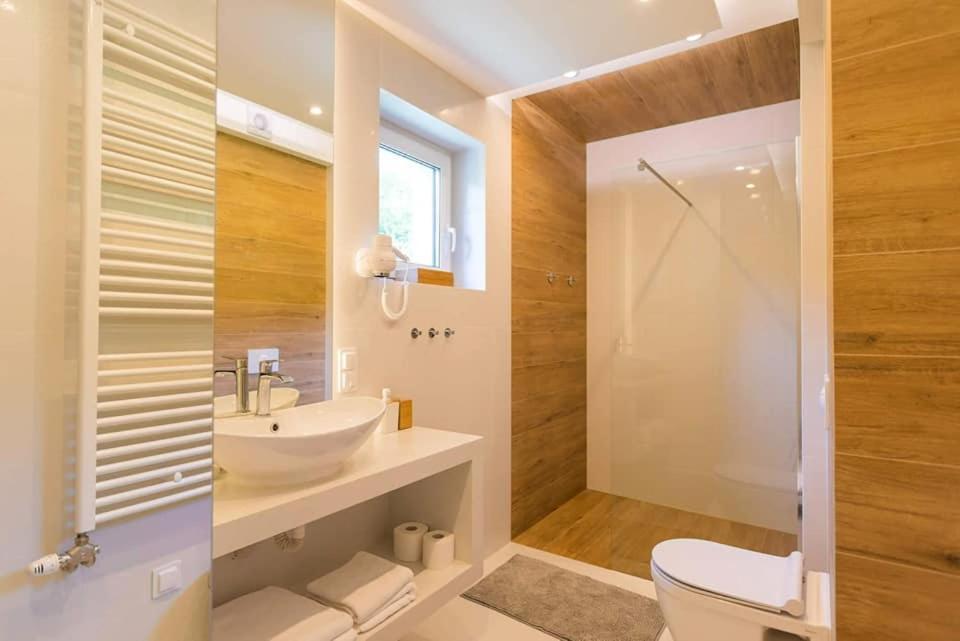 Apartament Sloneczny - Widok Na Gory I Skrzyczne シュチルク エクステリア 写真